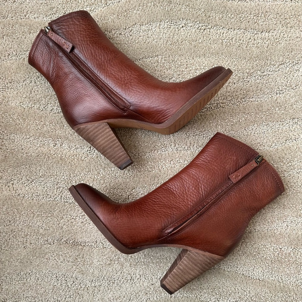 Zodiac Darrah Leather Western Pointed Toe Cone Heel Bootie Cognac Brown Sz 9 NIB - Picture 5 of 16